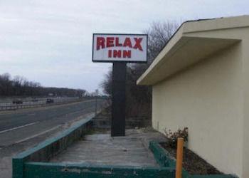 Relax Inn North Babylon Ngoại thất bức ảnh